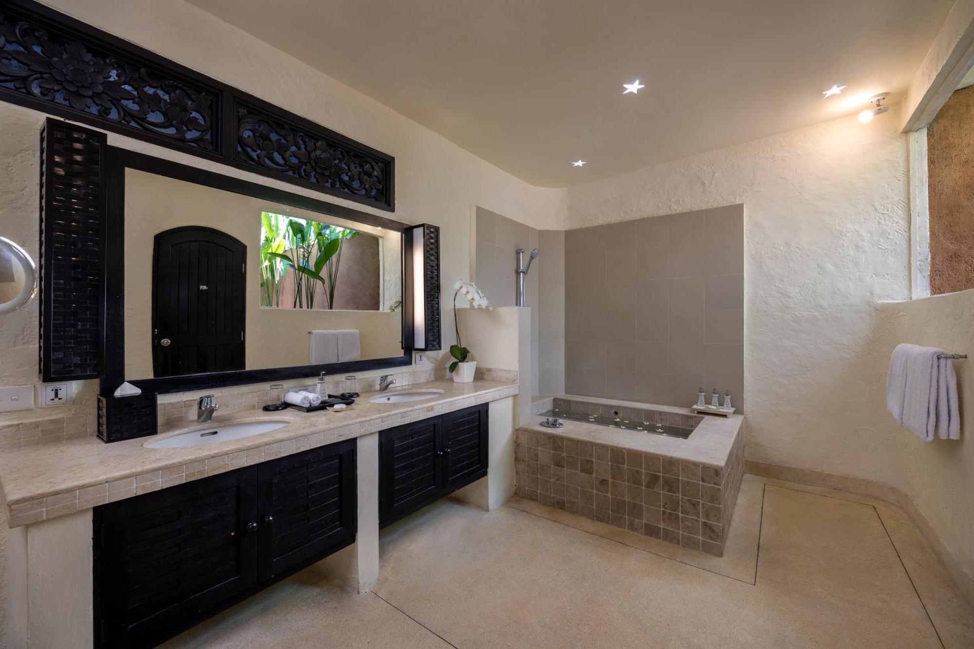 Impiana Private Villa Seminyak (Bali)